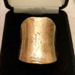 Golden Fashion Ring